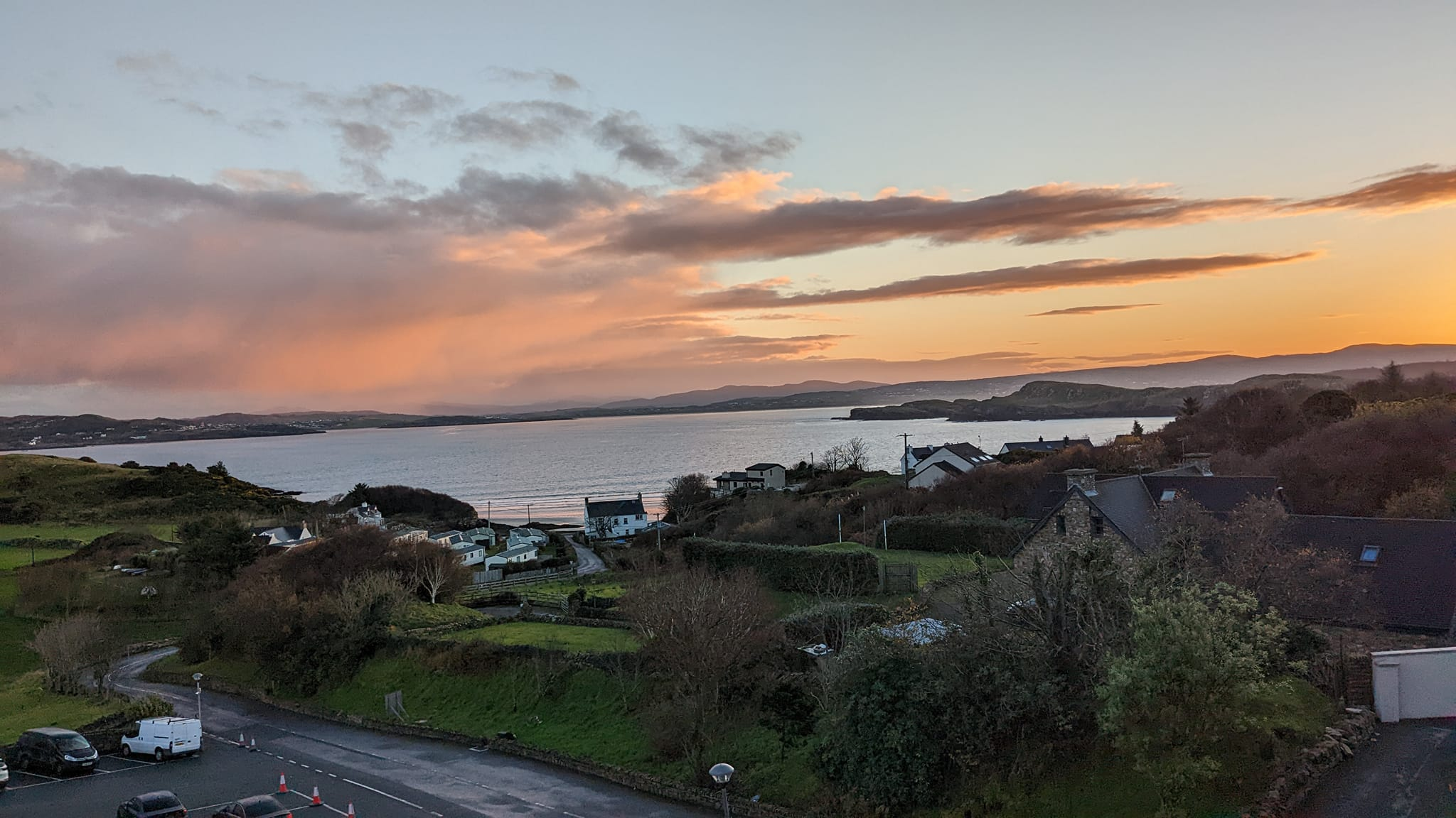 Travel around Irelands Wild Atlantic Way